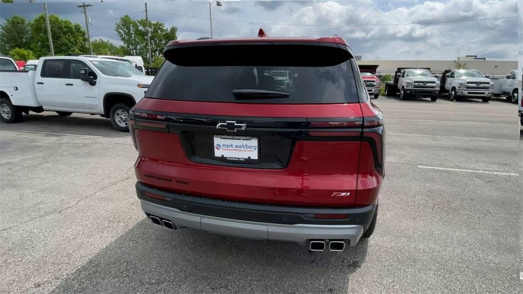 new 2025 Chevrolet Traverse car, priced at $50,815