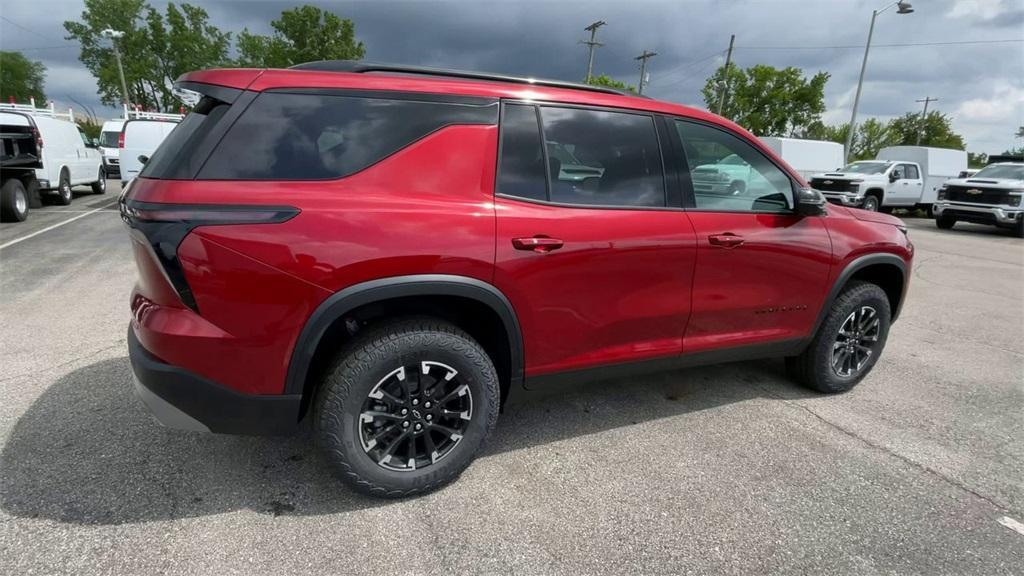 new 2025 Chevrolet Traverse car, priced at $50,815