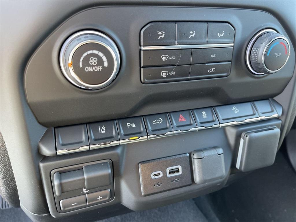 new 2025 Chevrolet Silverado 2500 car, priced at $55,450