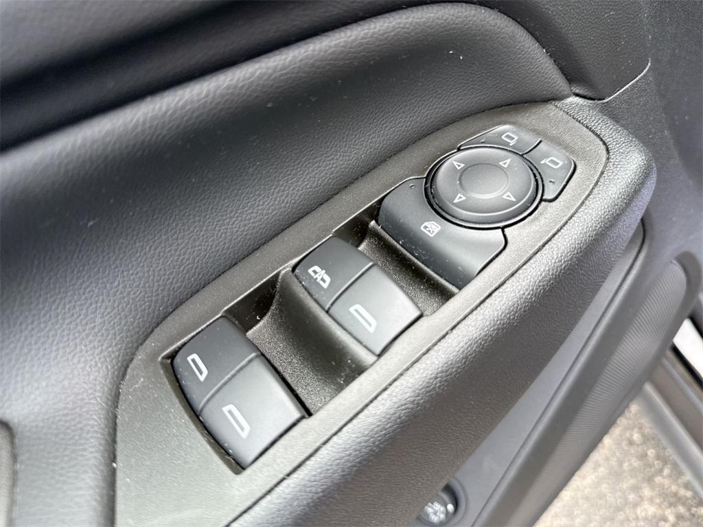 used 2023 Chevrolet Equinox car, priced at $23,990