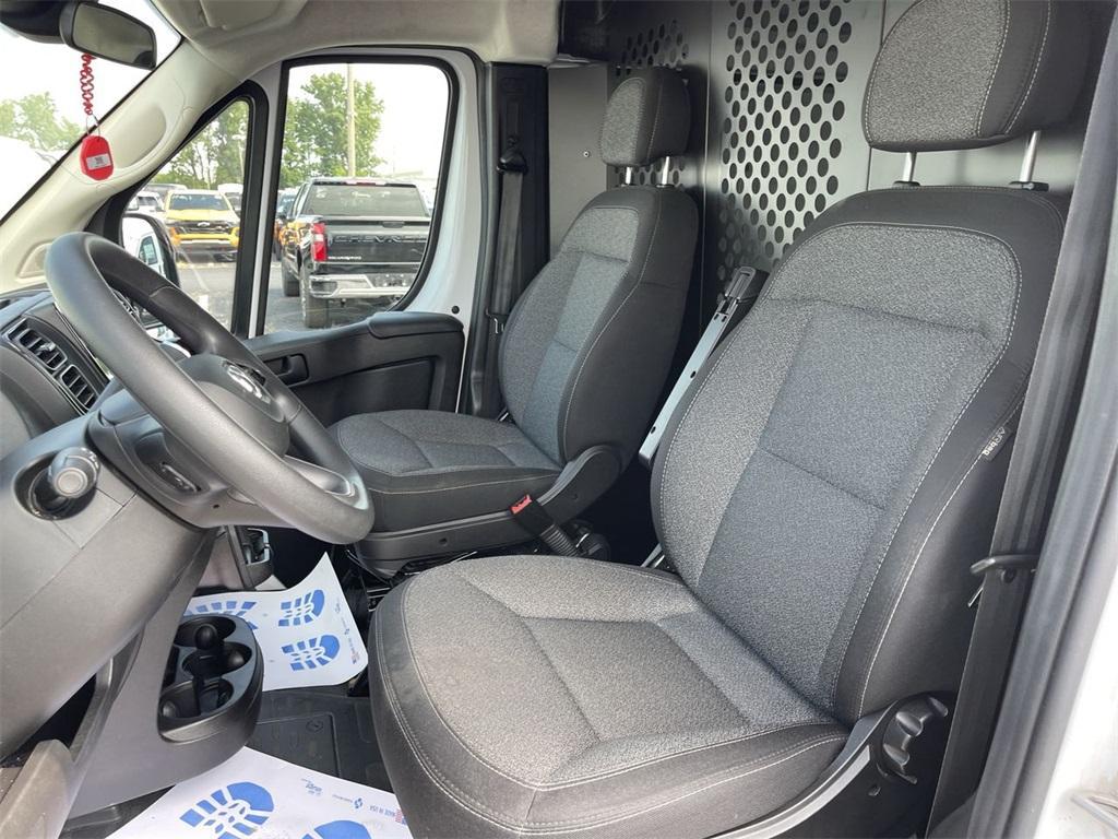used 2023 Ram ProMaster 2500 car, priced at $29,981