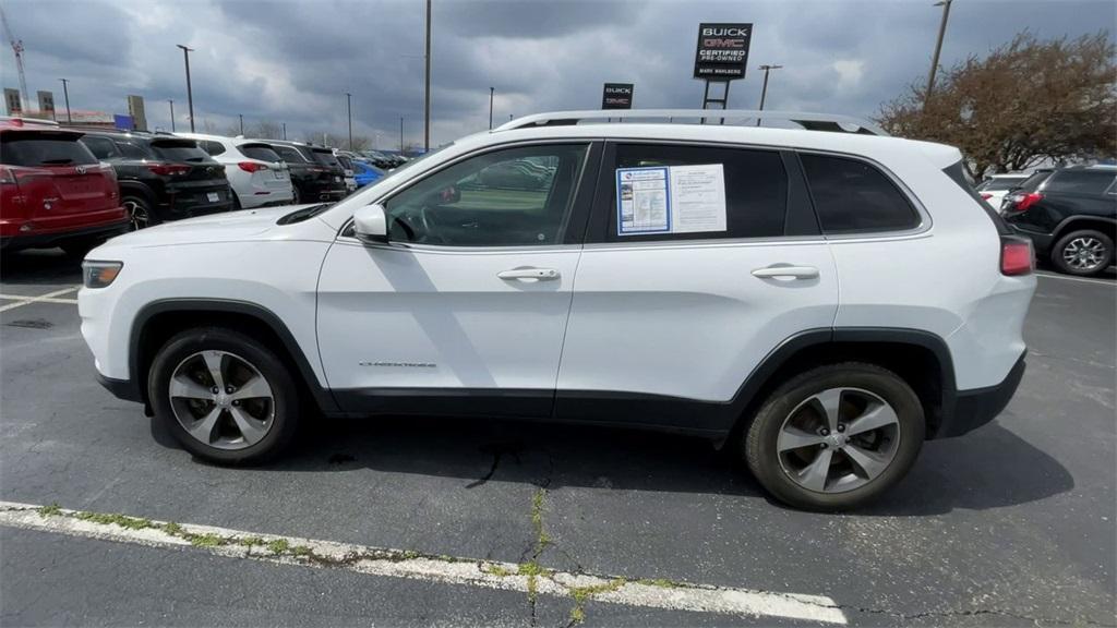 used 2020 Jeep Cherokee car, priced at $19,990