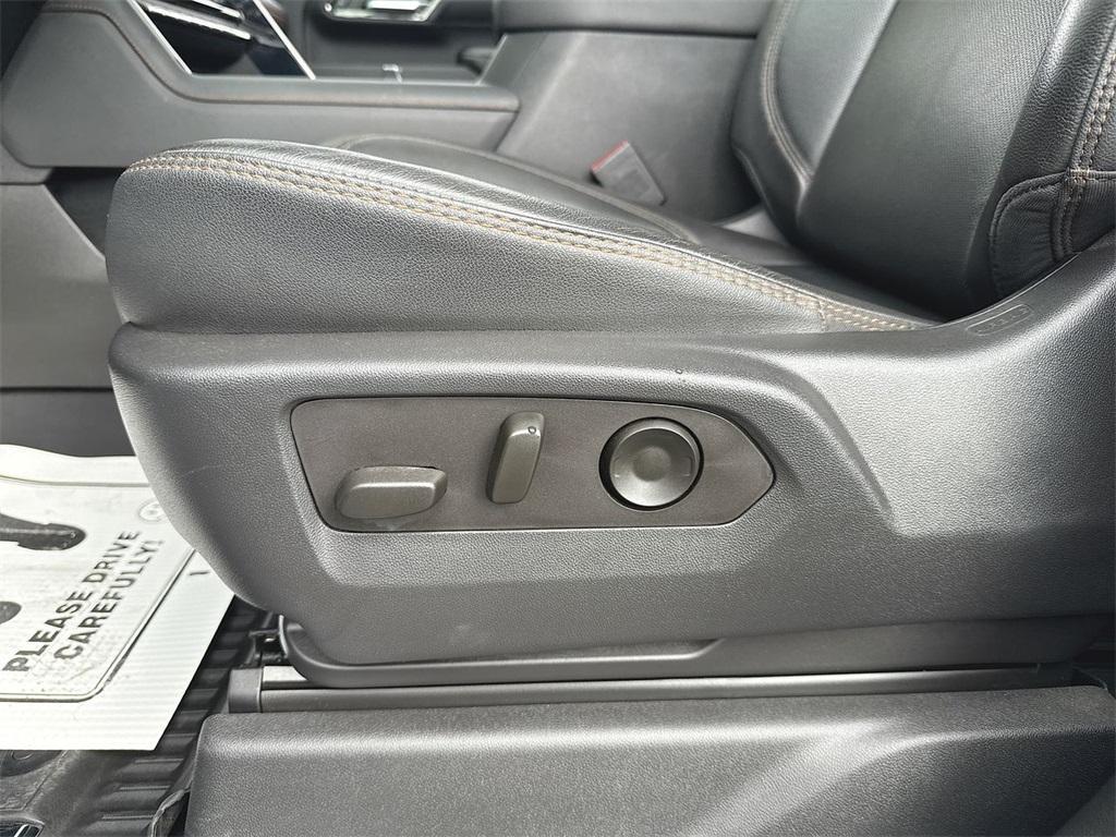 used 2024 GMC Sierra 2500 car, priced at $73,981