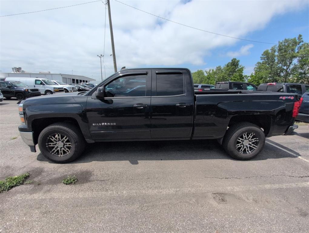 used 2015 Chevrolet Silverado 1500 car, priced at $16,490