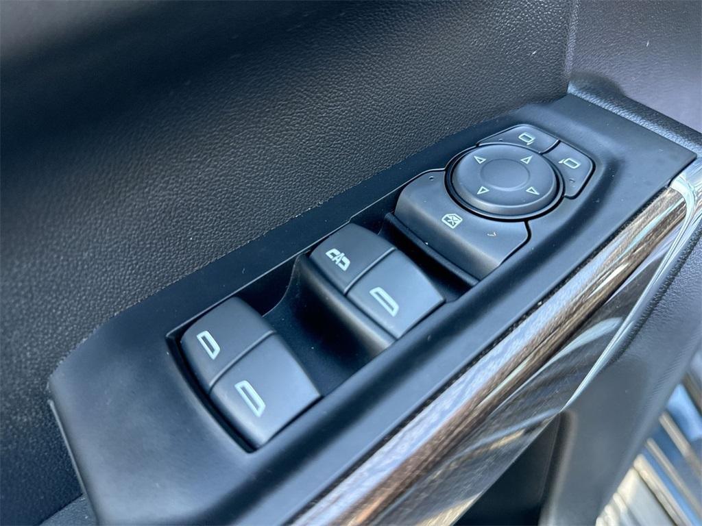 used 2022 Chevrolet Silverado 1500 Limited car, priced at $38,990