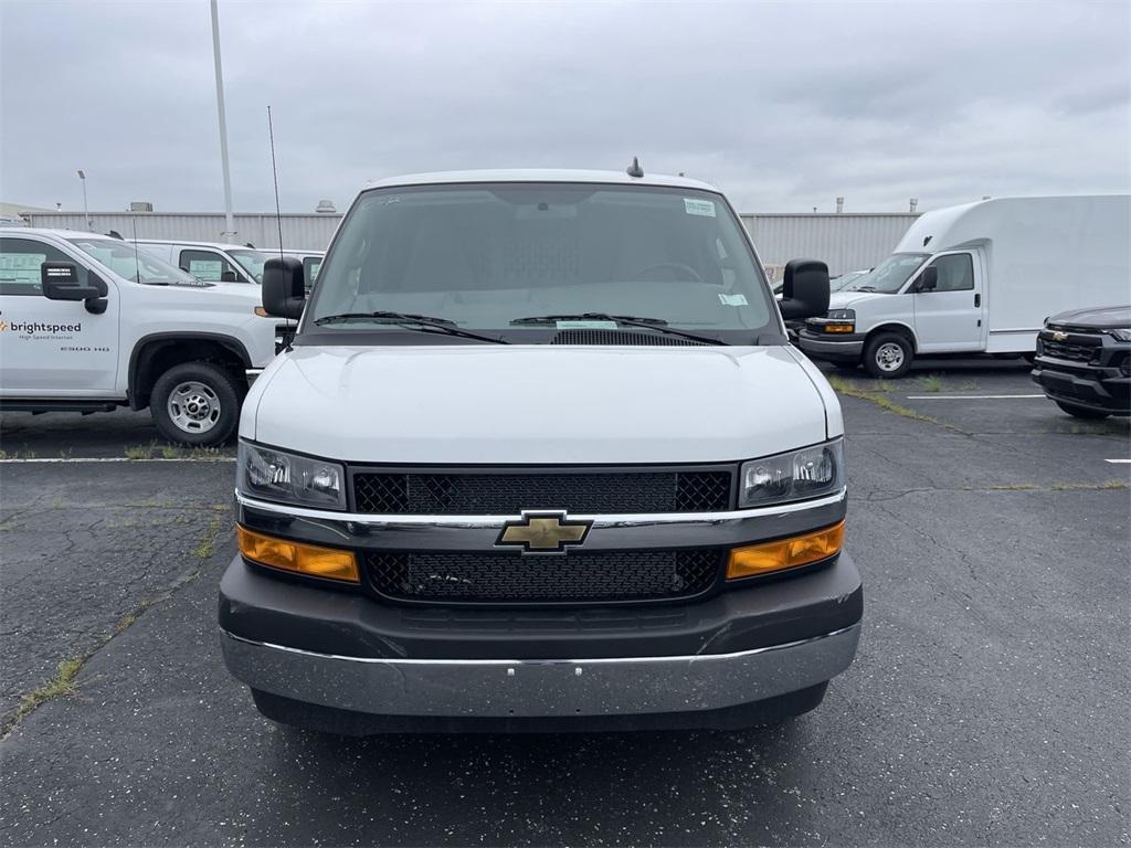 new 2025 Chevrolet Express 2500 car