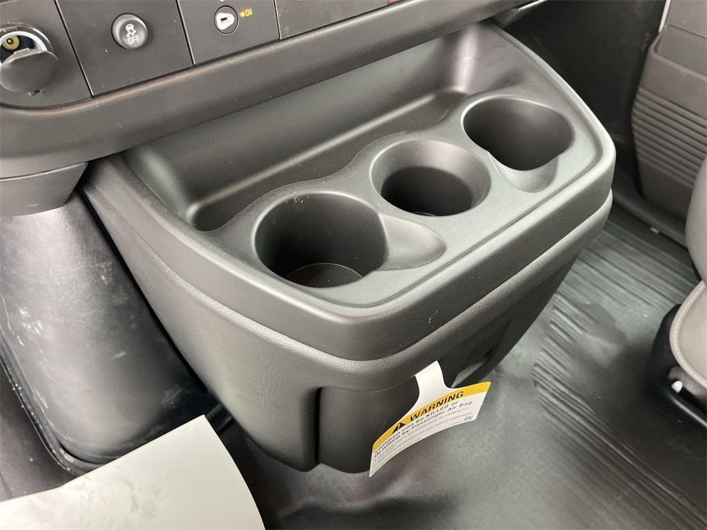 new 2025 Chevrolet Express 2500 car
