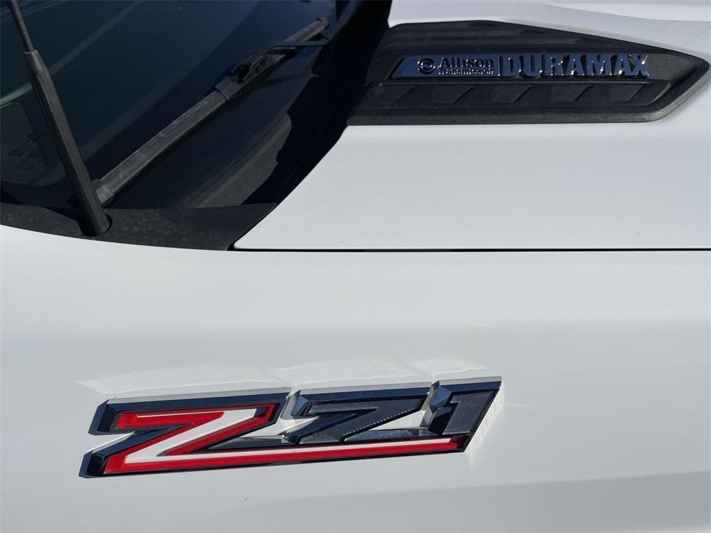 used 2024 Chevrolet Silverado 2500 car, priced at $49,990