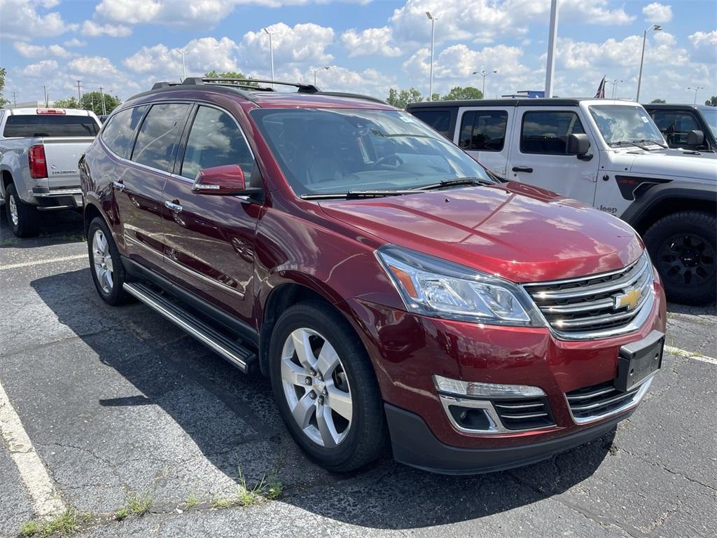 used 2015 Chevrolet Traverse car, priced at $10,990
