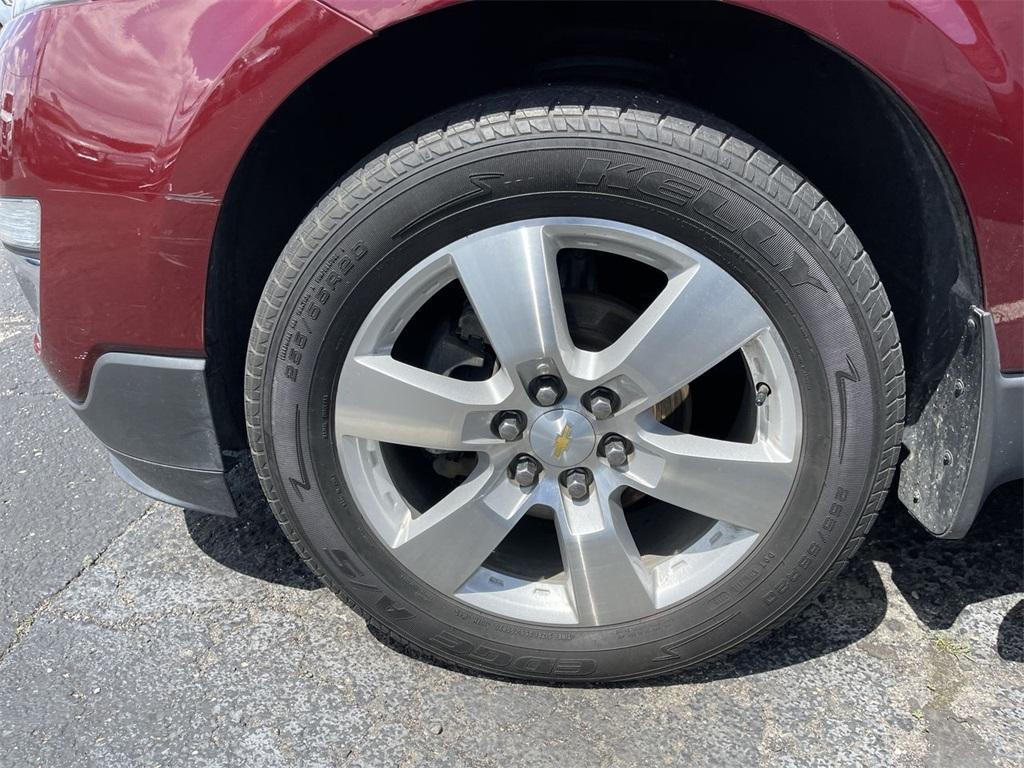 used 2015 Chevrolet Traverse car, priced at $10,990