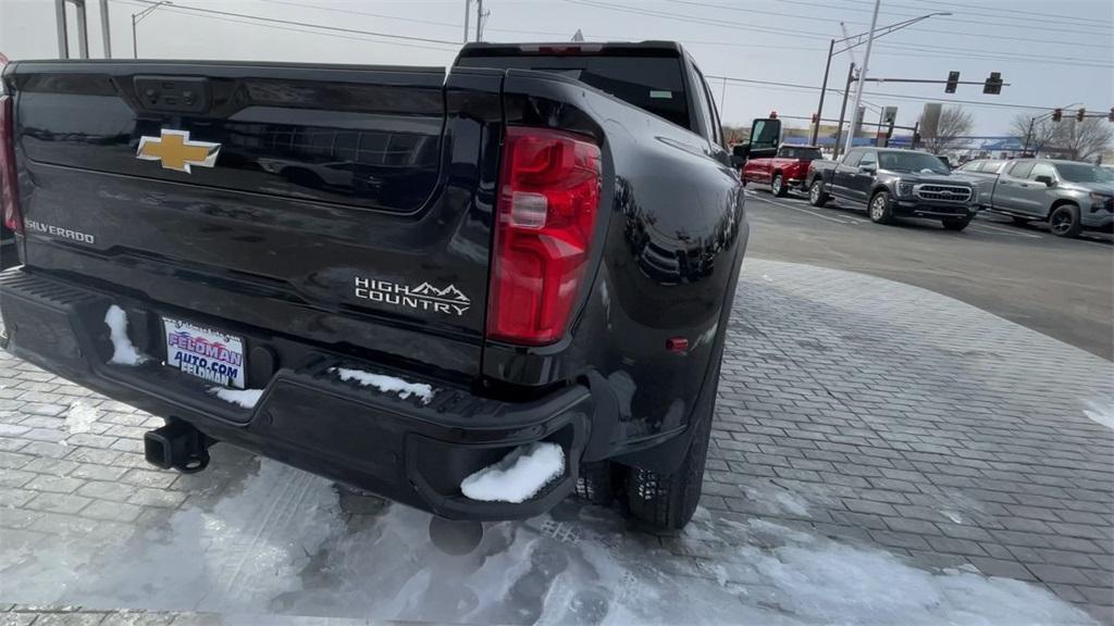 new 2025 Chevrolet Silverado 3500 car, priced at $92,935