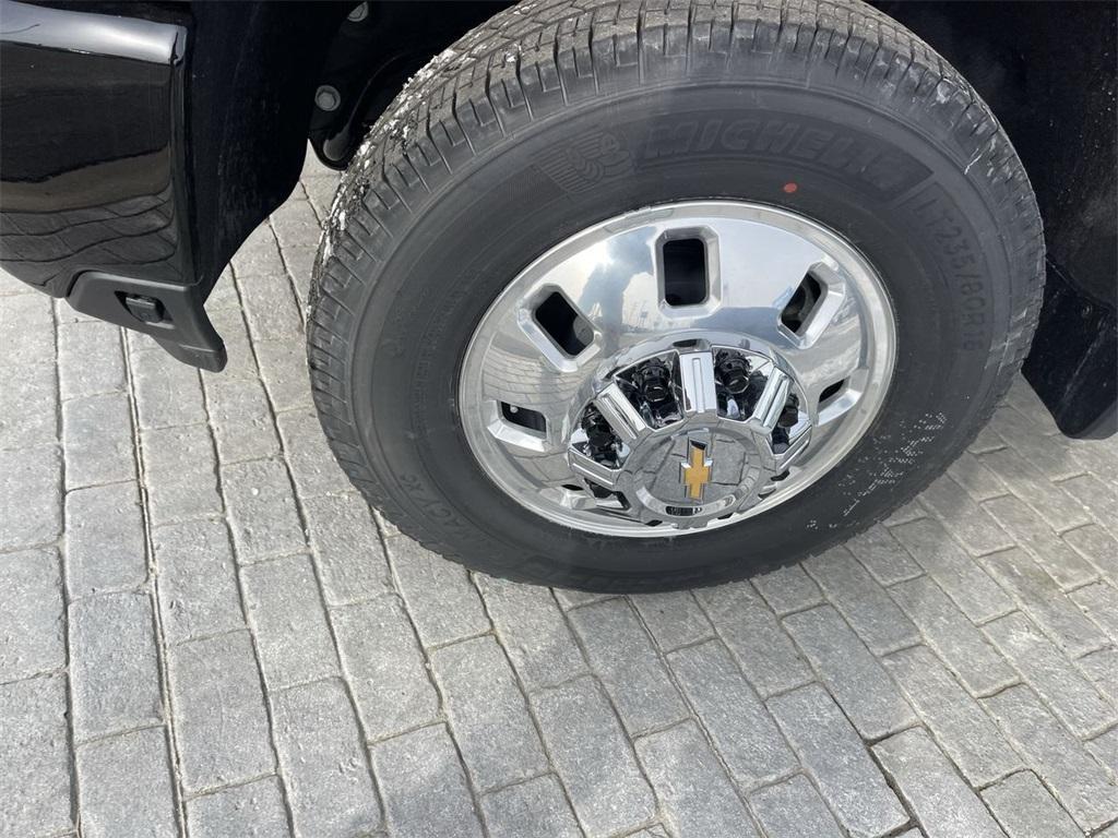 new 2025 Chevrolet Silverado 3500 car, priced at $92,935