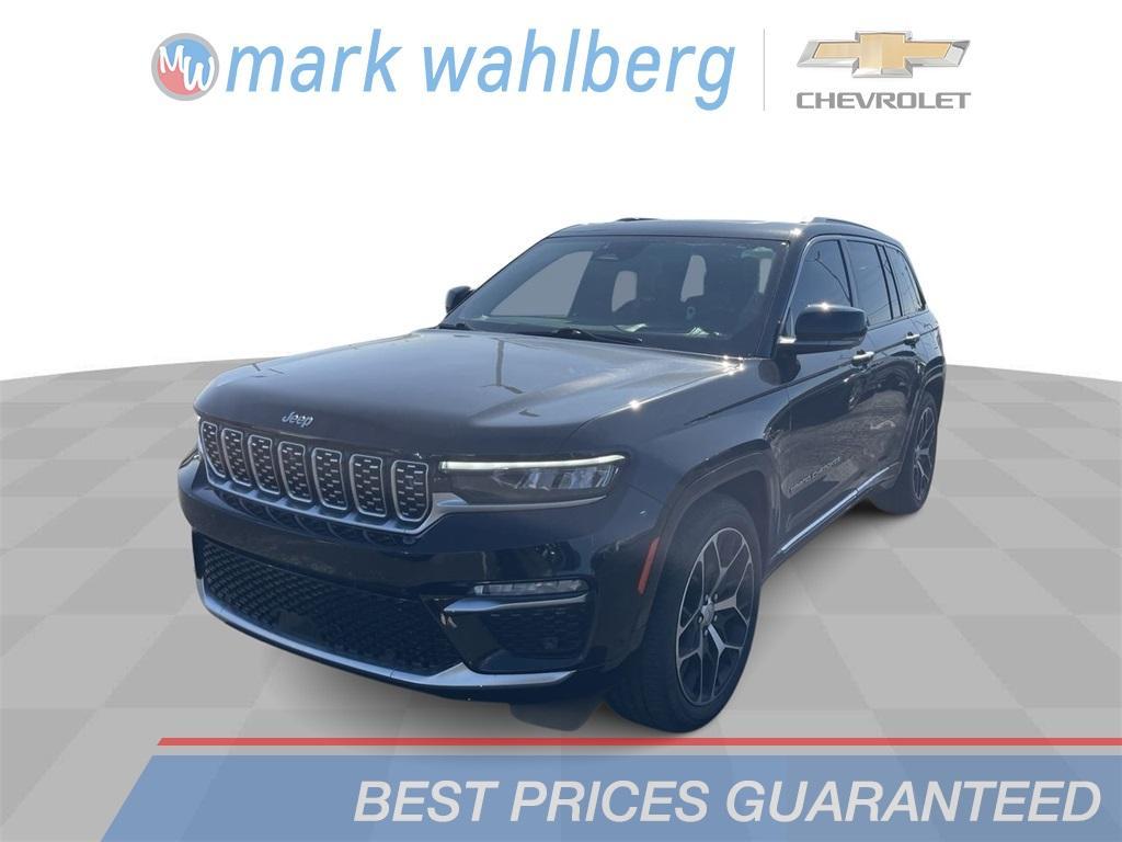 used 2022 Jeep Grand Cherokee car, priced at $43,890