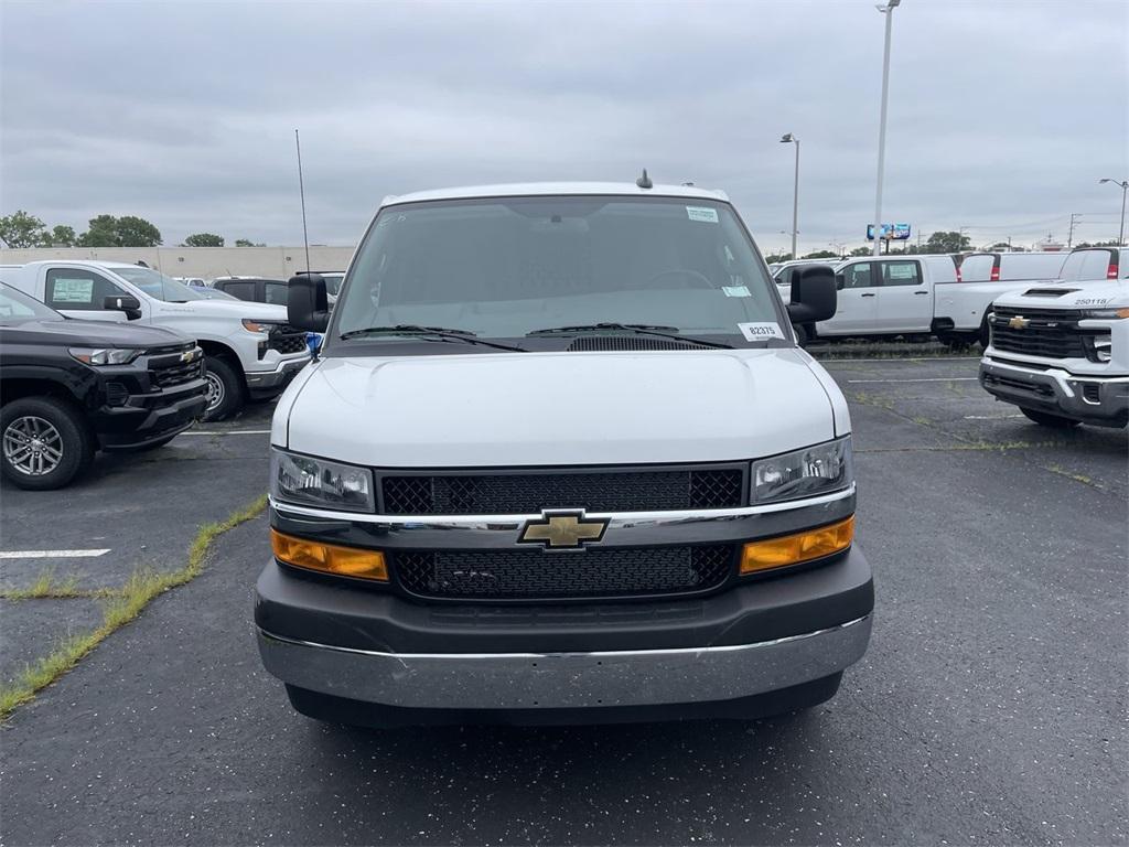 new 2025 Chevrolet Express 2500 car