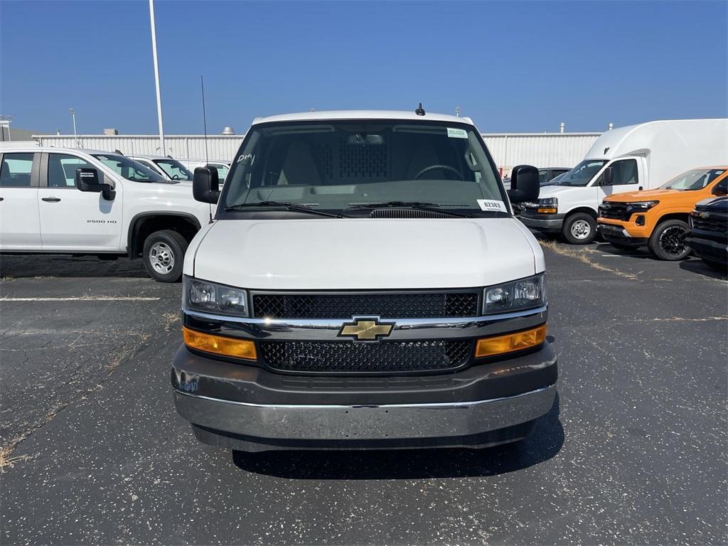 new 2025 Chevrolet Express 2500 car