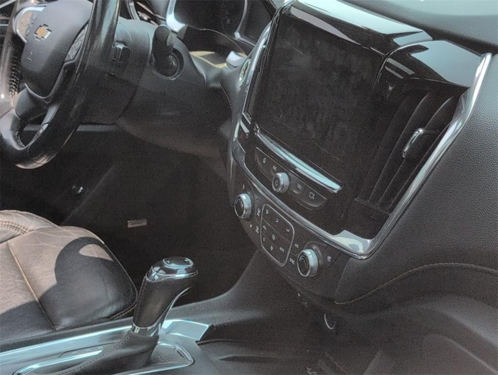 used 2020 Chevrolet Traverse car, priced at $26,990
