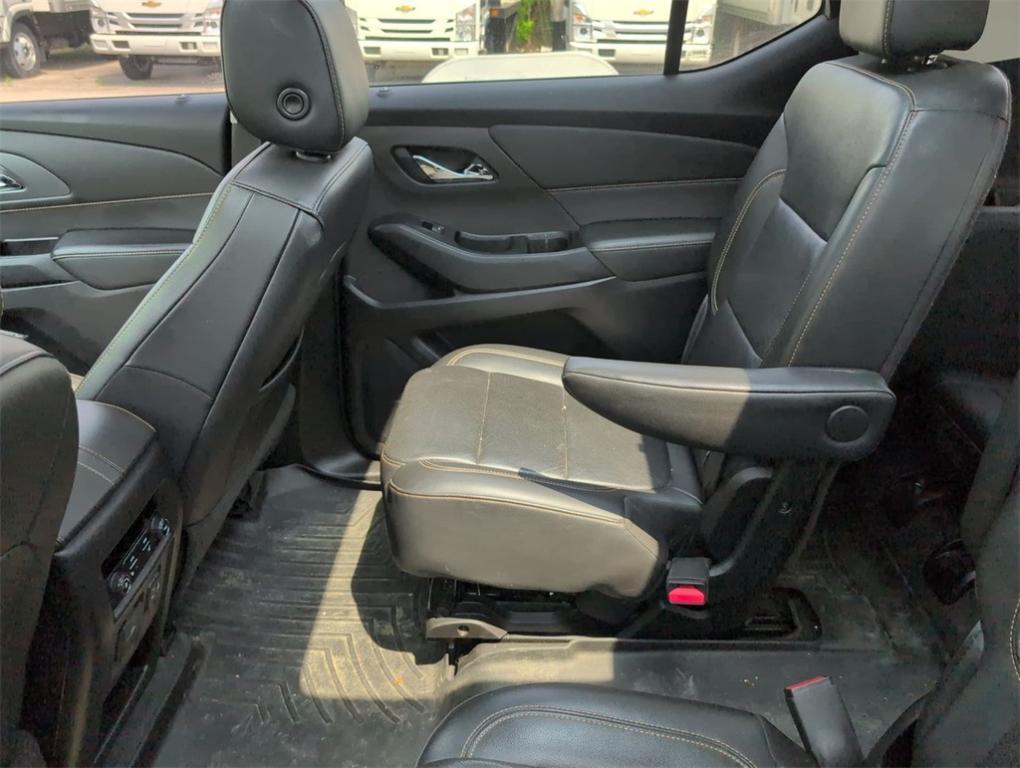 used 2020 Chevrolet Traverse car, priced at $26,990
