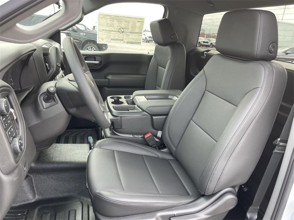 new 2025 Chevrolet Silverado 1500 car, priced at $44,220
