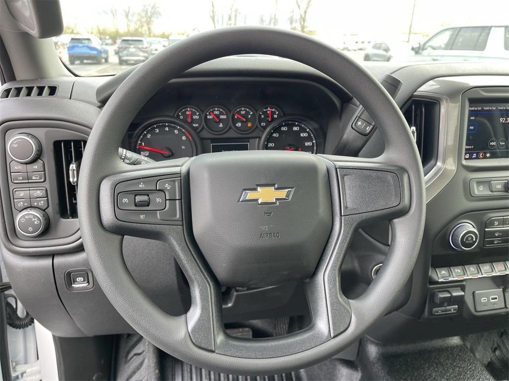 new 2025 Chevrolet Silverado 1500 car, priced at $44,220
