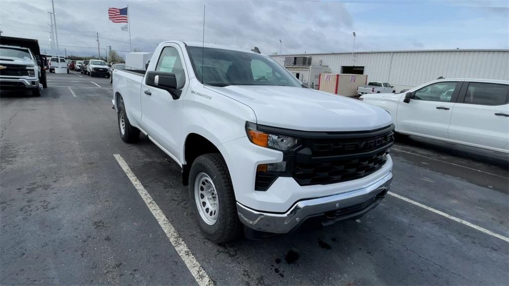 new 2025 Chevrolet Silverado 1500 car, priced at $44,220