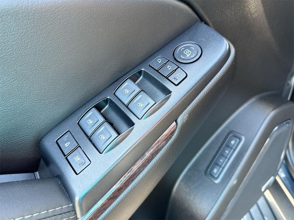 used 2020 GMC Yukon car, priced at $43,781