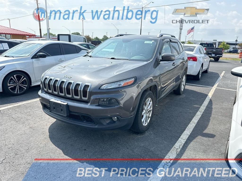 used 2015 Jeep Cherokee car, priced at $9,990
