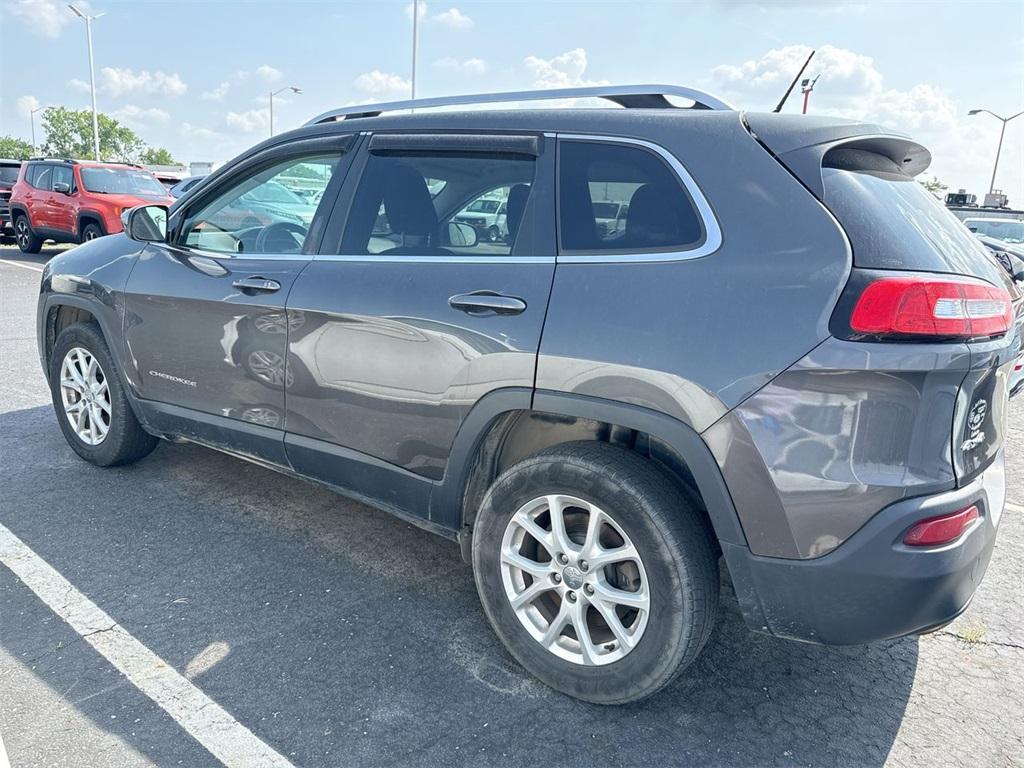 used 2015 Jeep Cherokee car, priced at $9,990