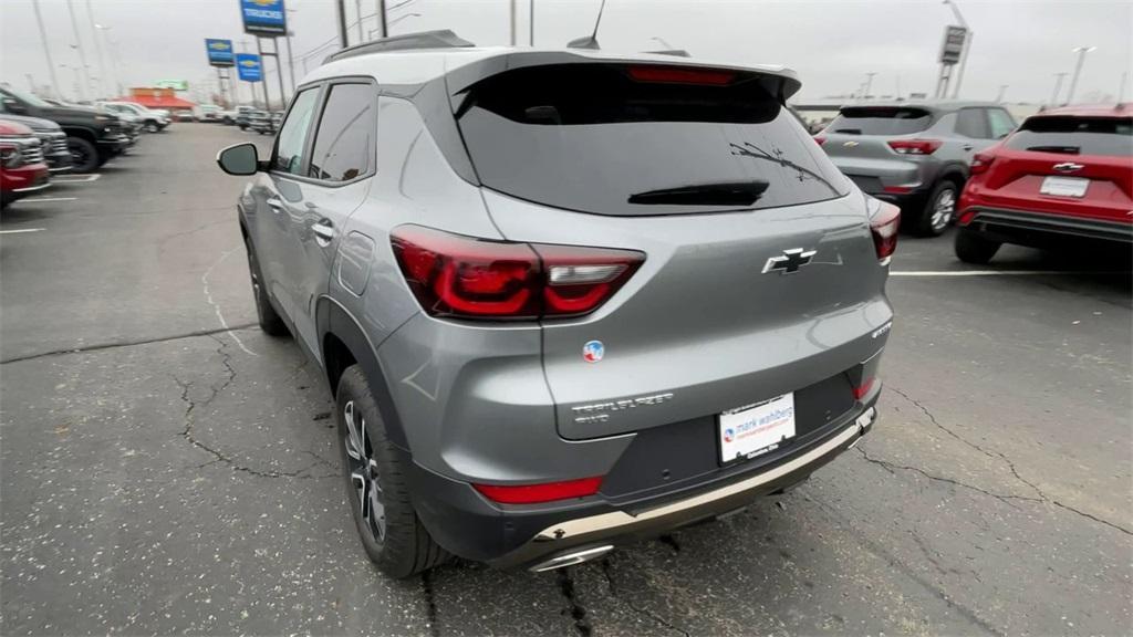 new 2025 Chevrolet TrailBlazer car, priced at $31,805
