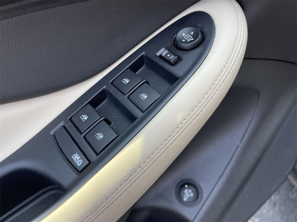used 2019 Buick Envision car, priced at $15,981