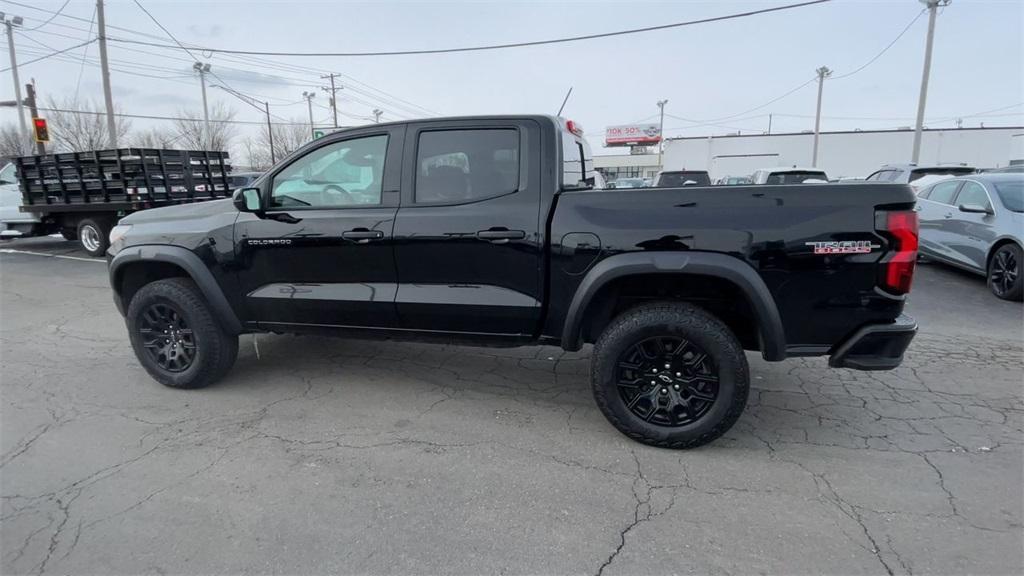 new 2024 Chevrolet Colorado car, priced at $37,860