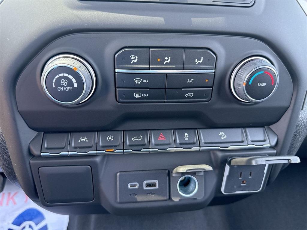 used 2022 Chevrolet Silverado 1500 car, priced at $42,990