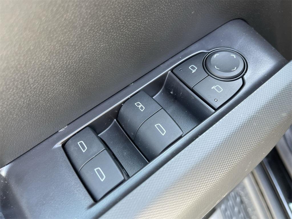 new 2025 Chevrolet Colorado car, priced at $40,290