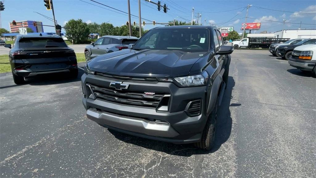 new 2025 Chevrolet Colorado car, priced at $40,290