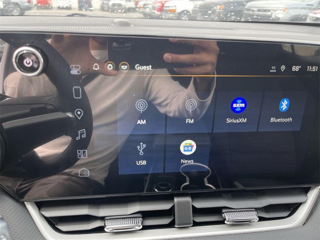 new 2026 Chevrolet Equinox car, priced at $28,320