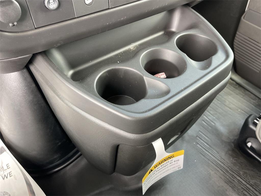 new 2025 Chevrolet Express 2500 car