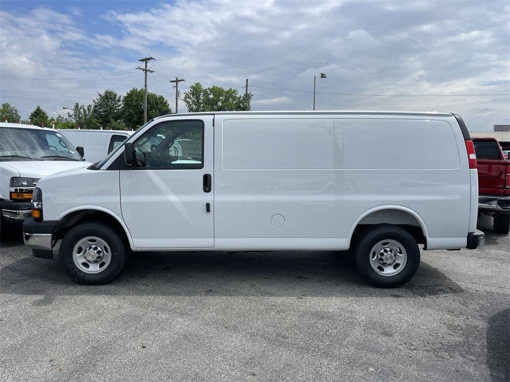new 2025 Chevrolet Express 2500 car