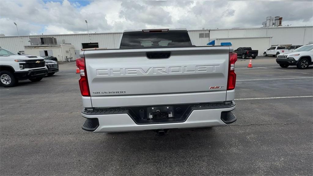 used 2022 Chevrolet Silverado 1500 car, priced at $42,990