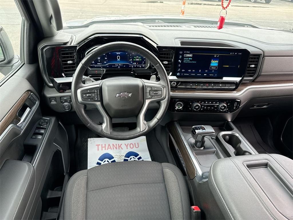 used 2022 Chevrolet Silverado 1500 car, priced at $42,990