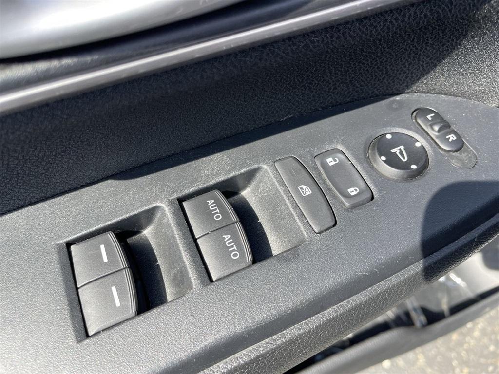 used 2019 Honda CR-V car, priced at $21,981