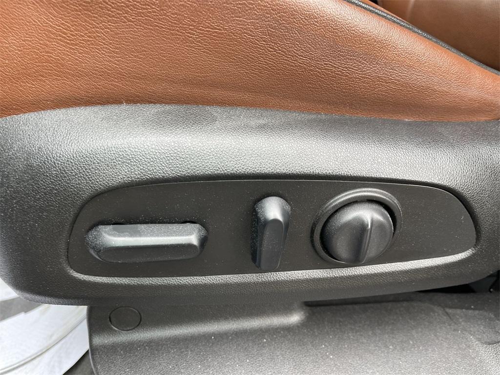 used 2019 Chevrolet Traverse car, priced at $22,990