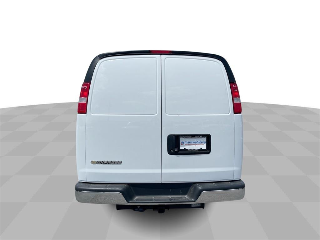 new 2025 Chevrolet Express 2500 car