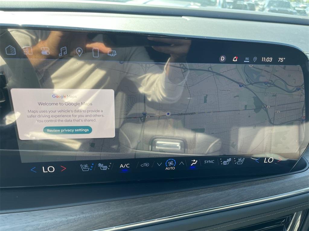 new 2025 Chevrolet Suburban car, priced at $93,050