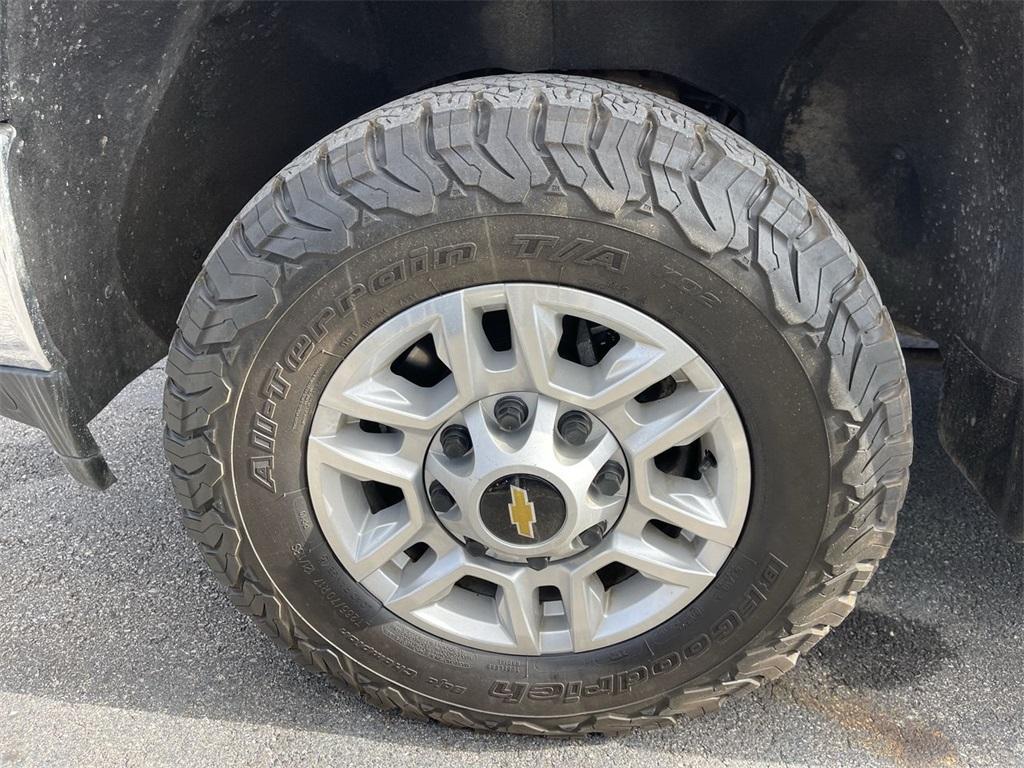 used 2021 Chevrolet Silverado 2500 car, priced at $38,990