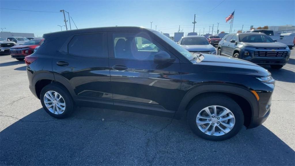 new 2026 Chevrolet TrailBlazer car, priced at $26,935