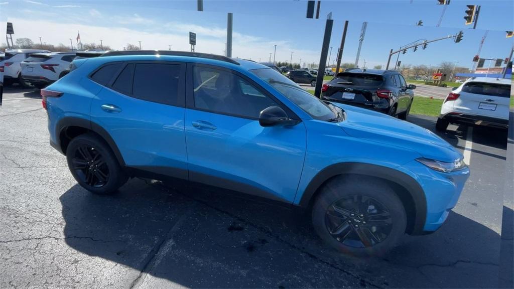 new 2025 Chevrolet Trax car, priced at $27,330
