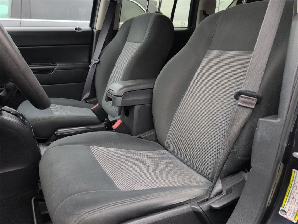 used 2016 Jeep Compass car, priced at $7,990