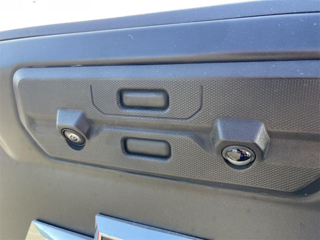 used 2024 Chevrolet Silverado 2500 car, priced at $70,990
