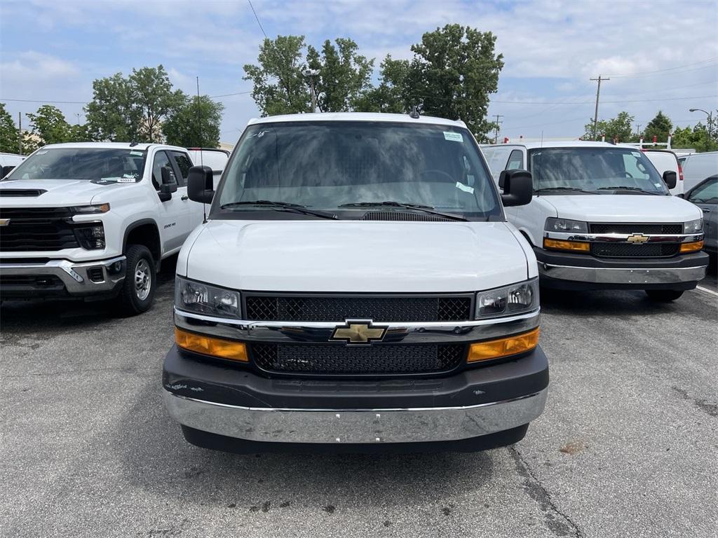 new 2025 Chevrolet Express 2500 car