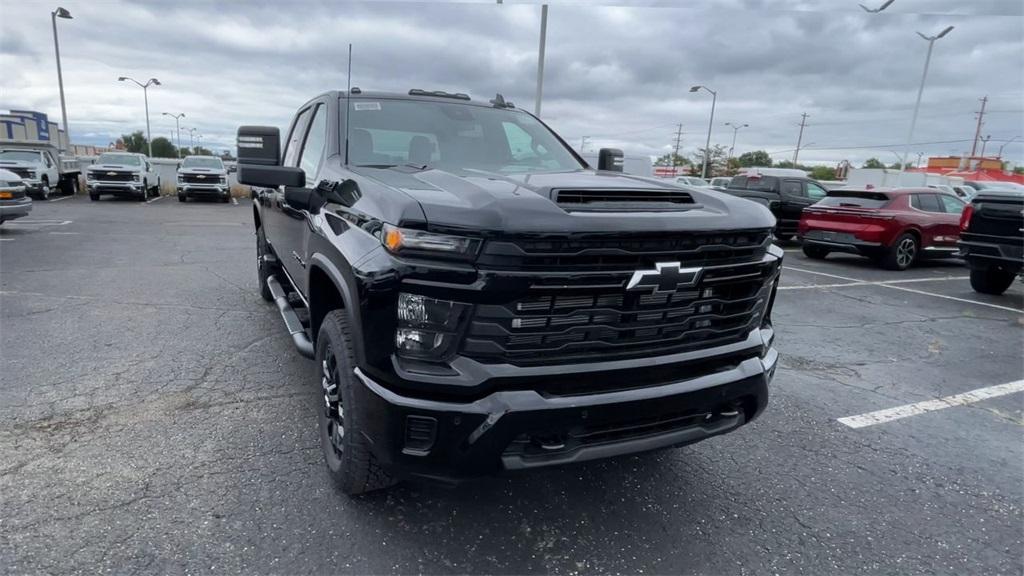 new 2025 Chevrolet Silverado 2500 car, priced at $65,070