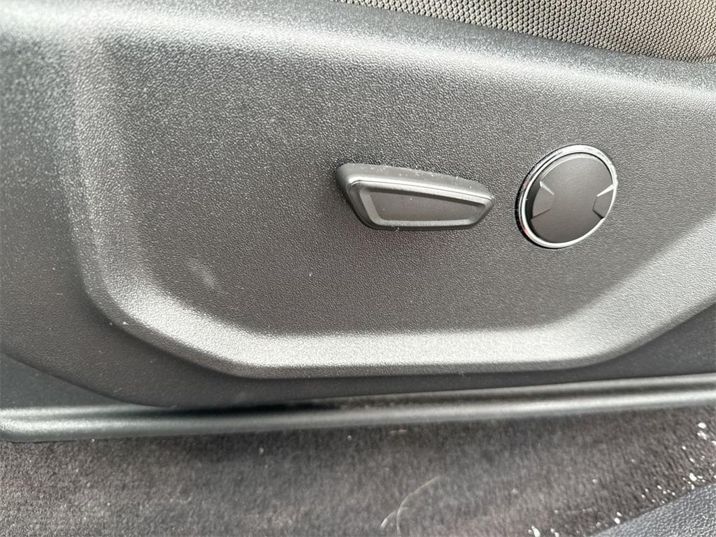 used 2019 Ford F-150 car, priced at $22,888